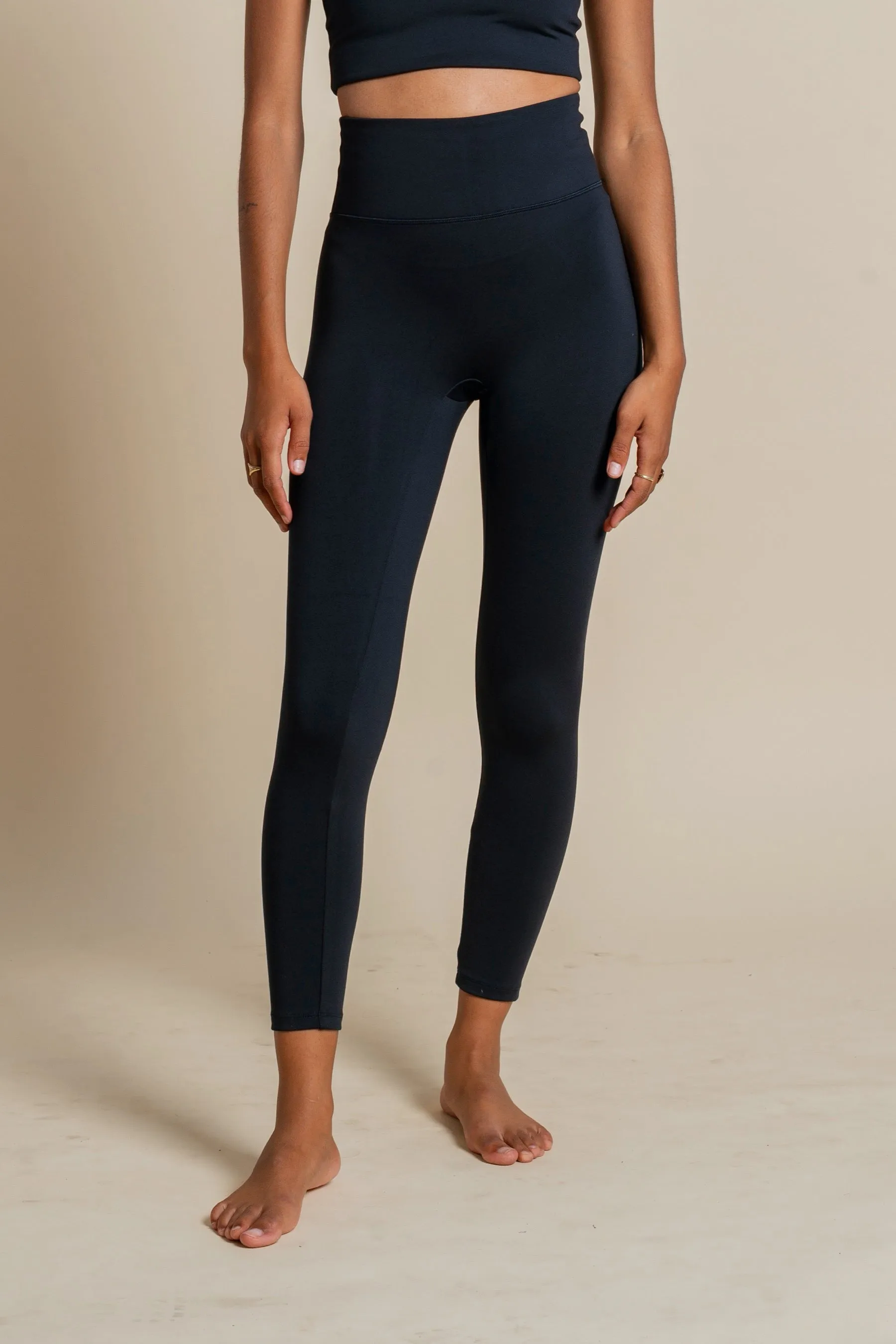 23 3/4" Black Luxe Legging