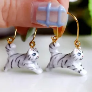 NB - J619 Harvest Time Jumping Cat earrings